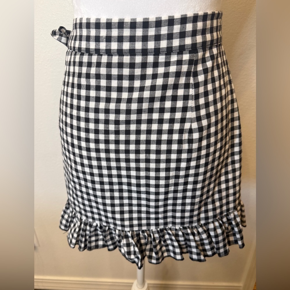 Stylish Gingham Checkered Wrap Mini Skirt with Ruffles - Picture 11 of 11